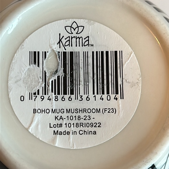 Karma Stay Wild Black and Ivory 16 Oz. Mushroom Mug - Picture 8 of 8